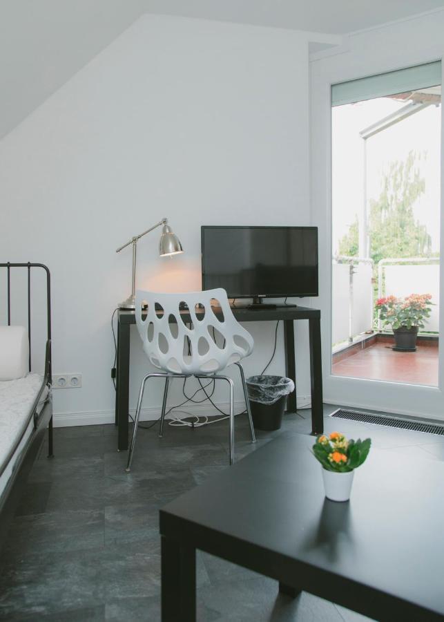 Gaestehaus Vigliarolo Gewerblich Jedes Zimmer Eigenes Bad Gemeinschaftskueche 埃尔姆斯霍恩 外观 照片