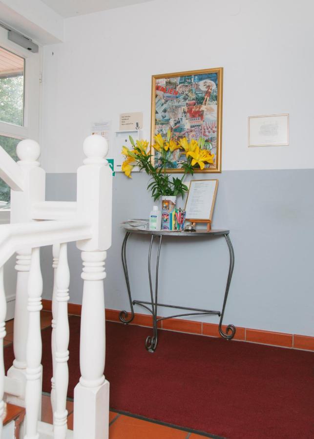 Gaestehaus Vigliarolo Gewerblich Jedes Zimmer Eigenes Bad Gemeinschaftskueche 埃尔姆斯霍恩 外观 照片
