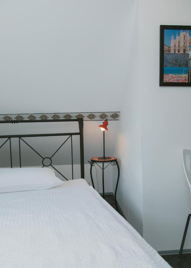 Gaestehaus Vigliarolo Gewerblich Jedes Zimmer Eigenes Bad Gemeinschaftskueche 埃尔姆斯霍恩 外观 照片