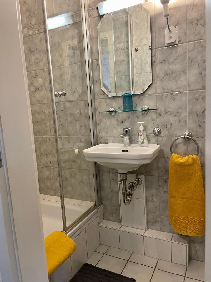 Gaestehaus Vigliarolo Gewerblich Jedes Zimmer Eigenes Bad Gemeinschaftskueche 埃尔姆斯霍恩 外观 照片