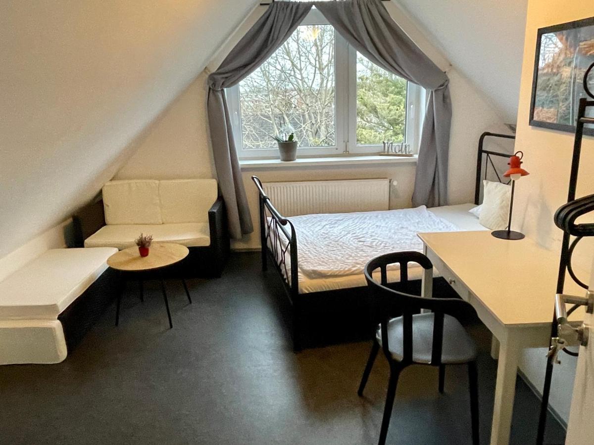 Gaestehaus Vigliarolo Gewerblich Jedes Zimmer Eigenes Bad Gemeinschaftskueche 埃尔姆斯霍恩 外观 照片